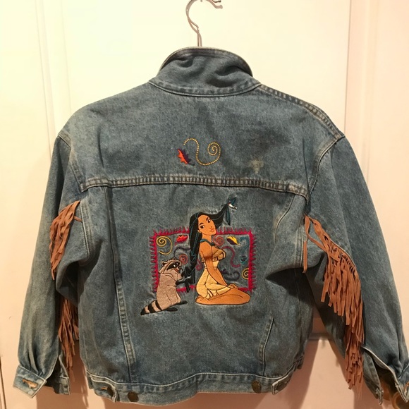 girls white athletic shorts